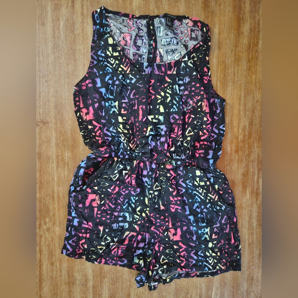 Forever 21 Multicolor Abstract Romper Jumpsuit With Shorts Womems Small Romper
